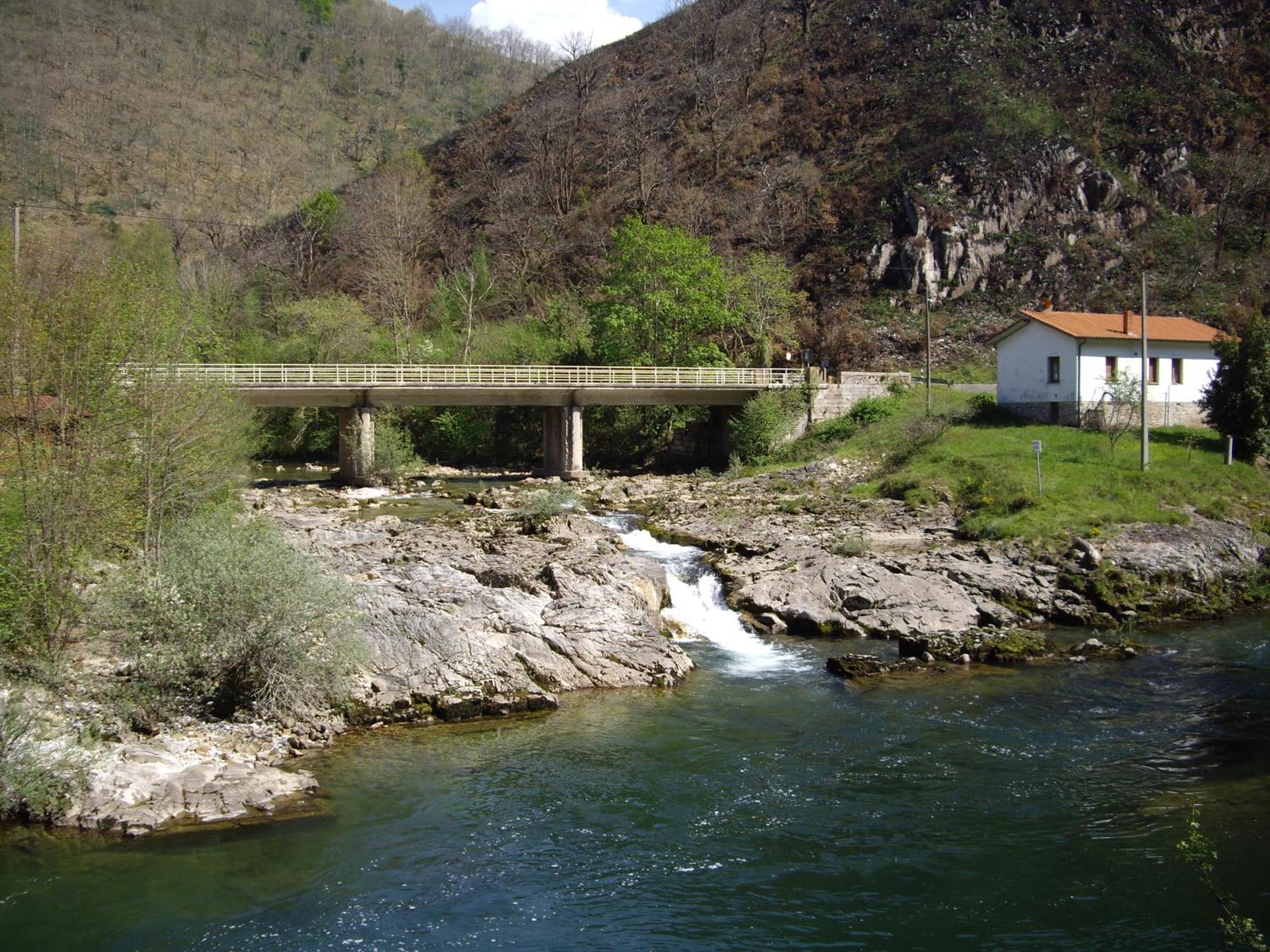 Casa Rural El Canton Onís 外观 照片